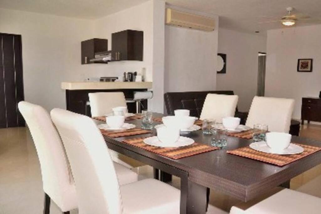 Poolside Tranquil Apartment In Playa Del Carmen Ngoại thất bức ảnh